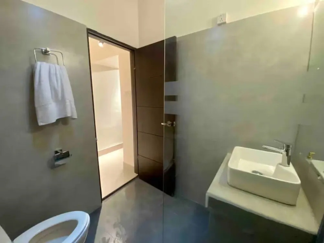 City Views Hotel With Housekeeping