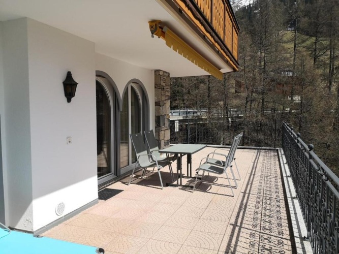 1 Bedroom Double Apartment