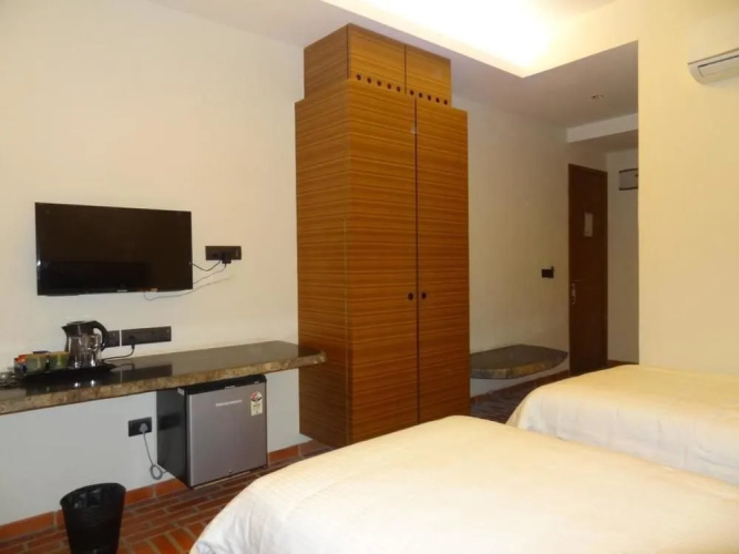 Hotel Illam