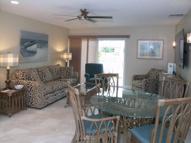 Jamaica Royale 007 - 1 Br Condo