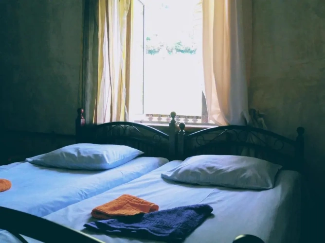 Standard Twin room with mountain view