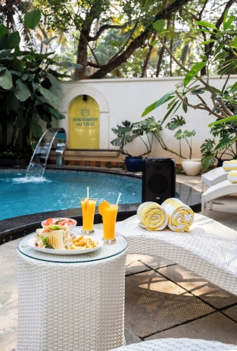 2 Bedrooms Apartment beachfront