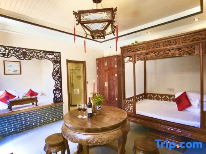Deluxe Family Suite