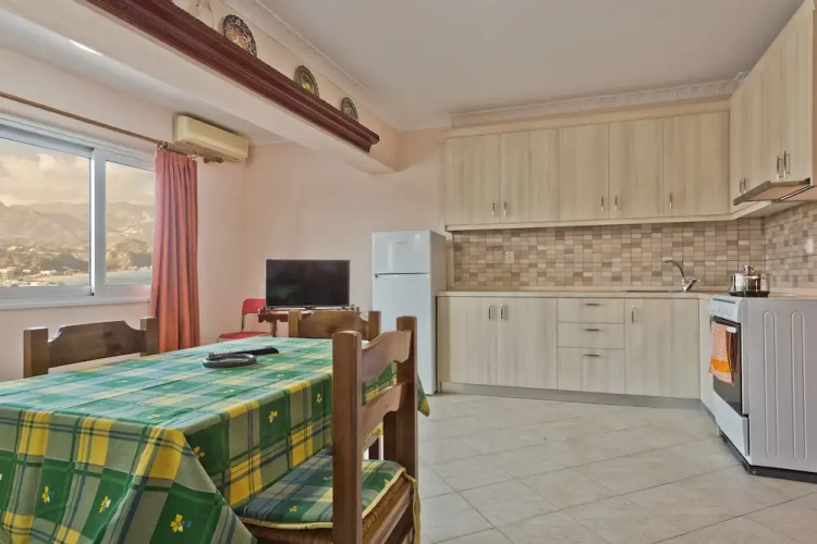 Fronis Studio A
