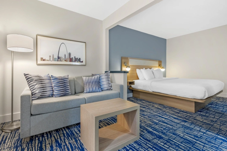 Double Suite
