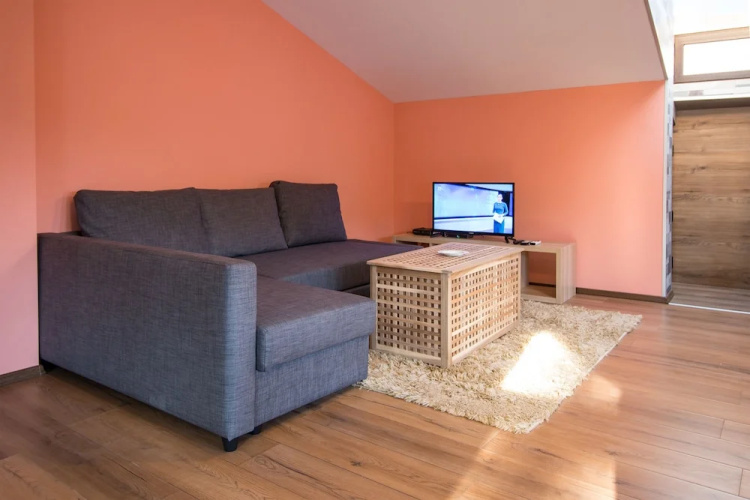 FM Premium 2-BDR Apartment - Spacious Loft