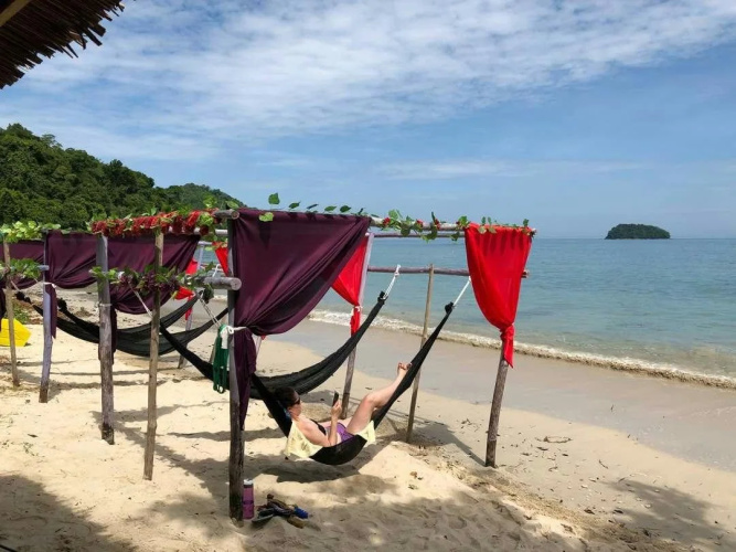 Dragon Pearl Beach Resort