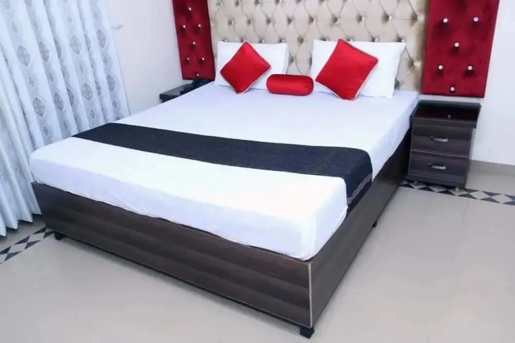 Short Times Couple Guest House