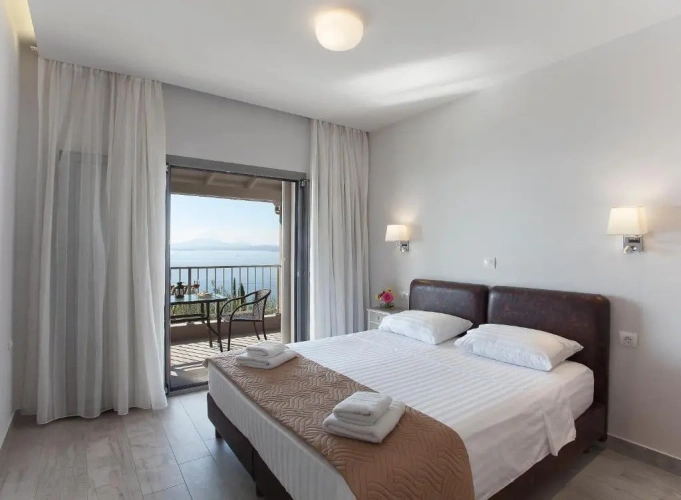 1 Bedroom Apartment with sea view