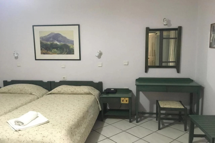 Philoxenia Apartments