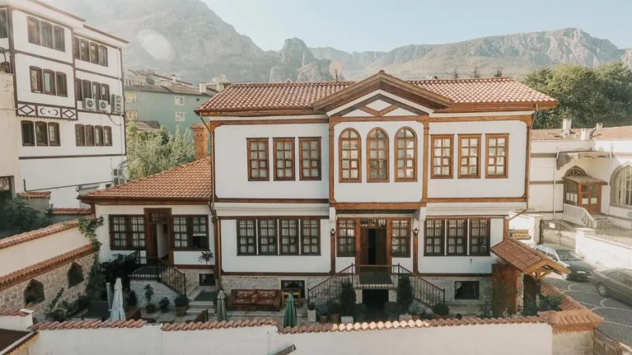 Cifte Konak Butik Otel