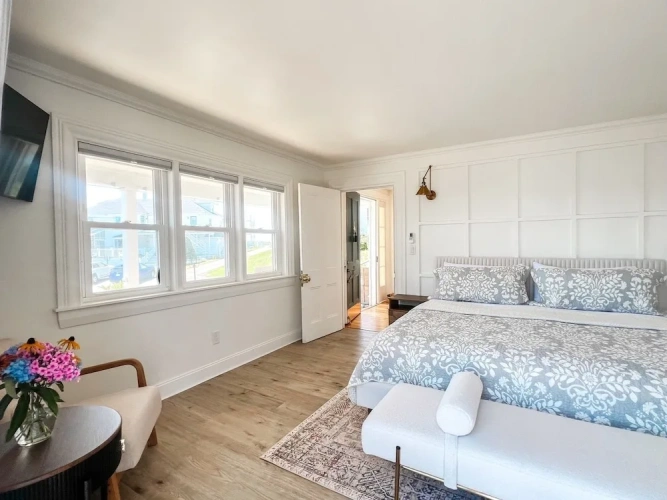 Comfort Double room with balcony and with harbour view