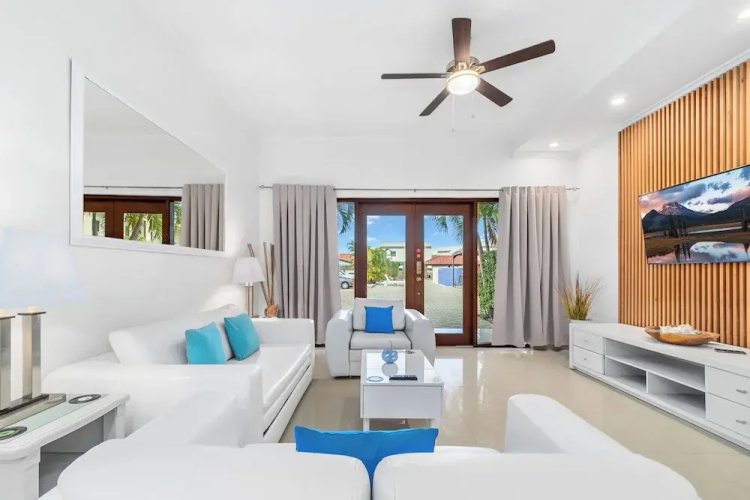 Aruba Breeze B4