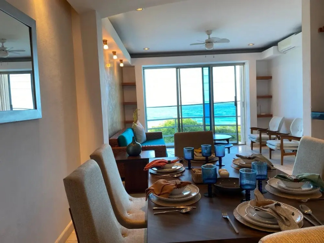 Deep Blue Luxury Apartments