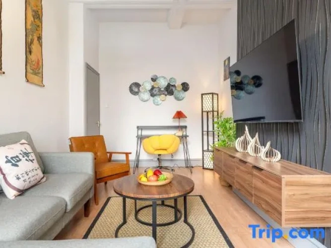 2 Bedrooms Suite