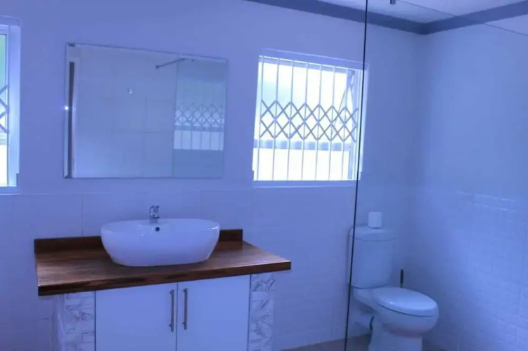 Newcastle Thully guest house
