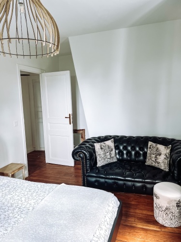 Standard Quadruple Family room