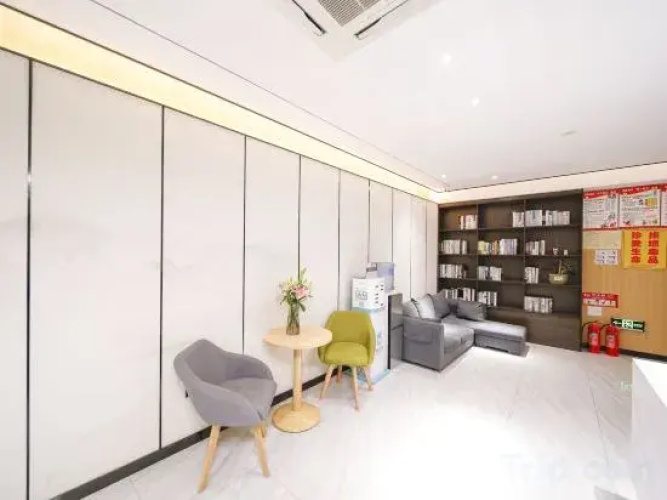 Shaoxing Yiran Light Luxury Hotel