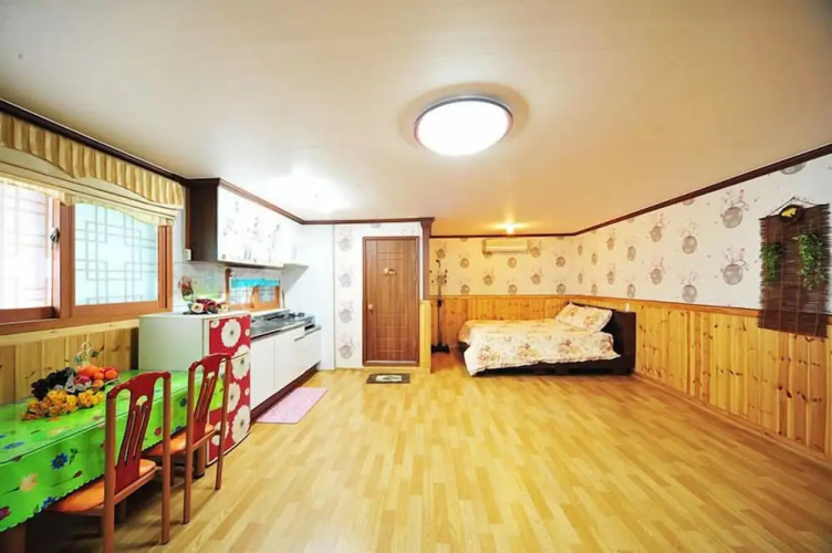 Star Song Pension