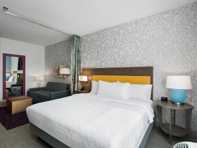 Double Suite