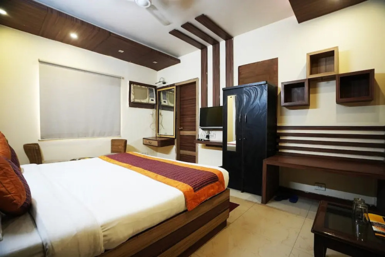 Hotel Classic Karol Bagh