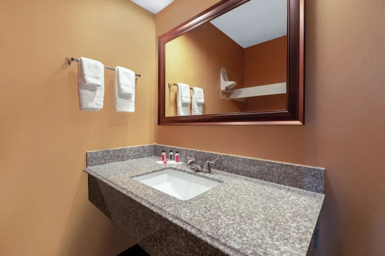 Americas Best Value Inn