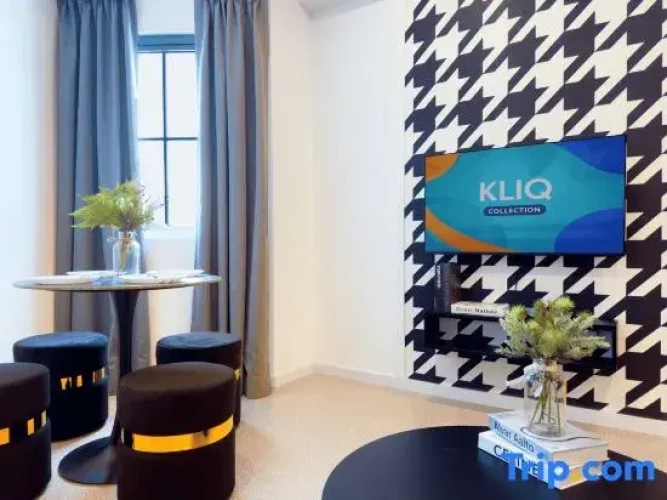2 Bedrooms Suite