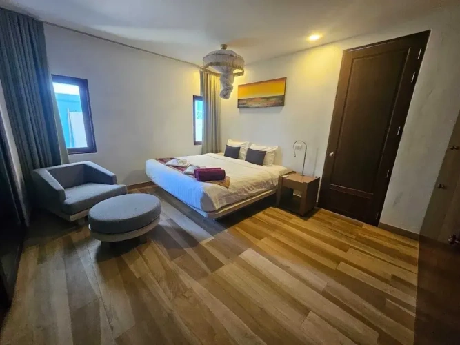 2 Bedrooms Villa