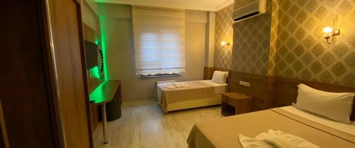 Grand 53 Hotel
