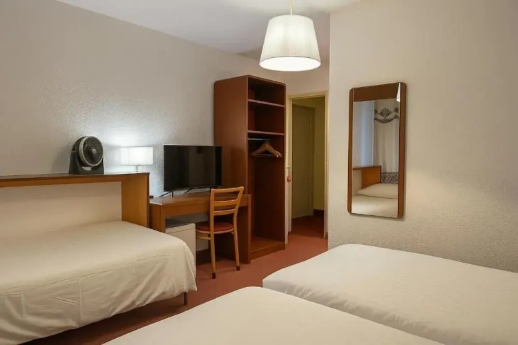 Classic Triple room