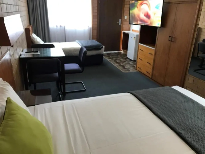 Economy Twin room