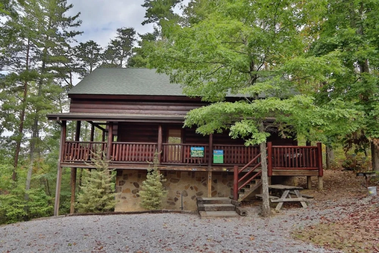 Cottage with balcony