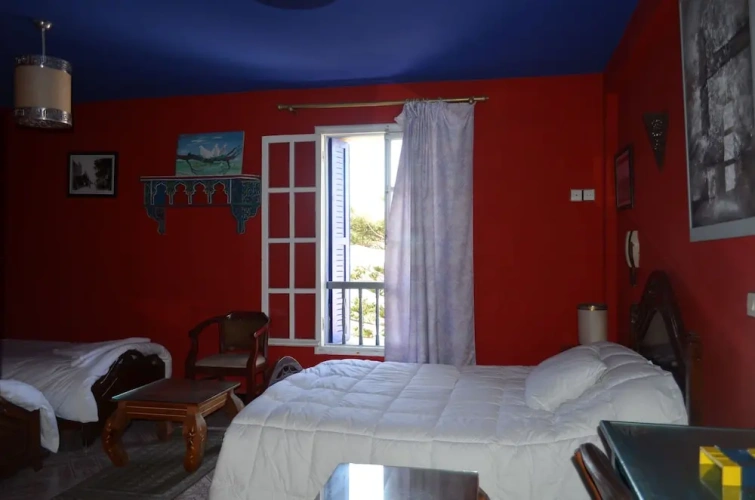 1 Bedroom Standard Quadruple Family room with city view