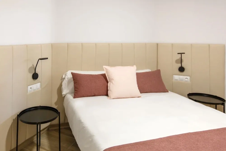 1 Bedroom Deluxe Apartment with pool view