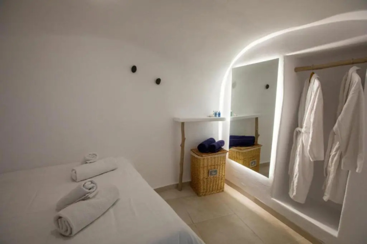 Sunset View Villa Santorini With Outdoor Jacuzzi