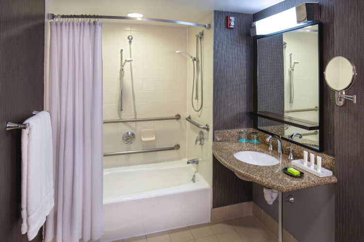 Le Meridien Boston Cambridge photo 10
