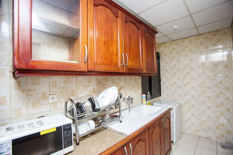 2 Bedrooms Apartment