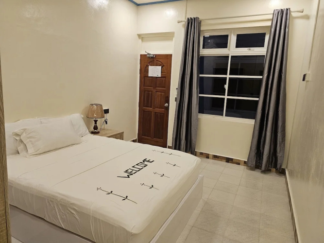 Island Luxury Fehendhoo