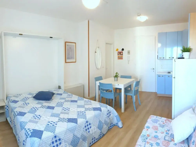 Apartment in Bibione With Balcony
