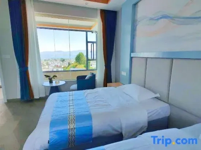 Standard Twin room with sea view