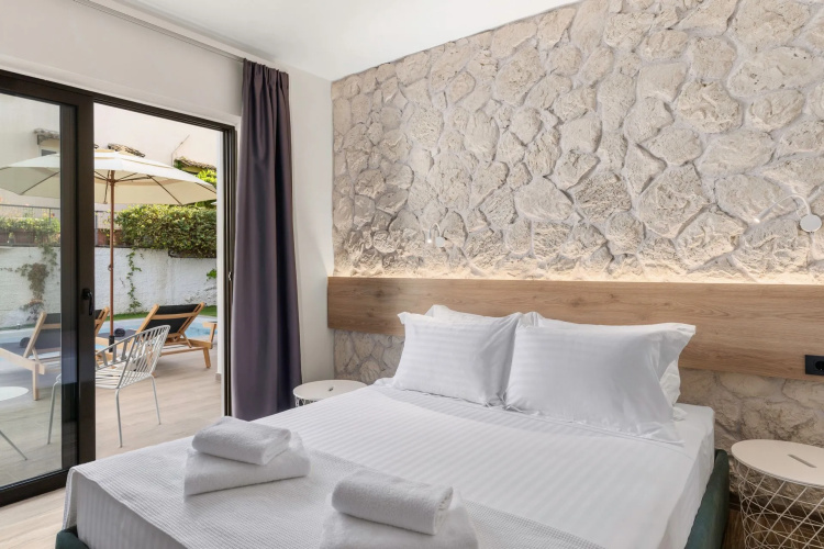 Sigma Luxury Rooms