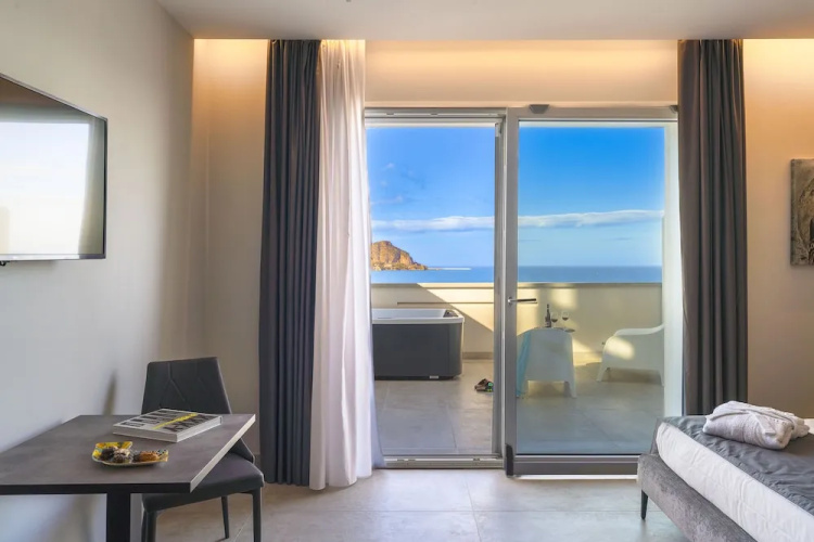 Emerald Boutique Hotel