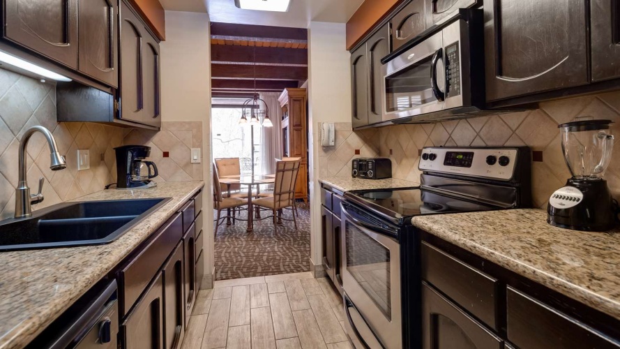 Best Western Plus Arroyo Roble Hotel & Creekside Villas photo 42