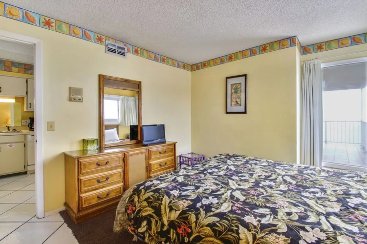 The Summit Condominiums