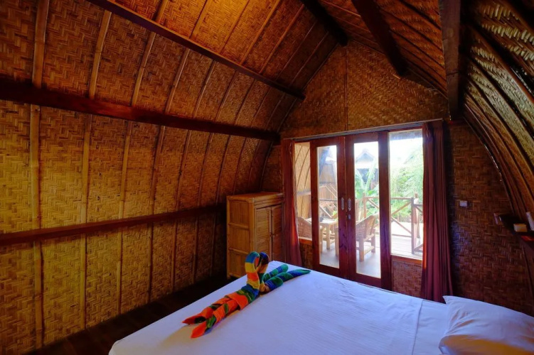 Deep House Bungalows