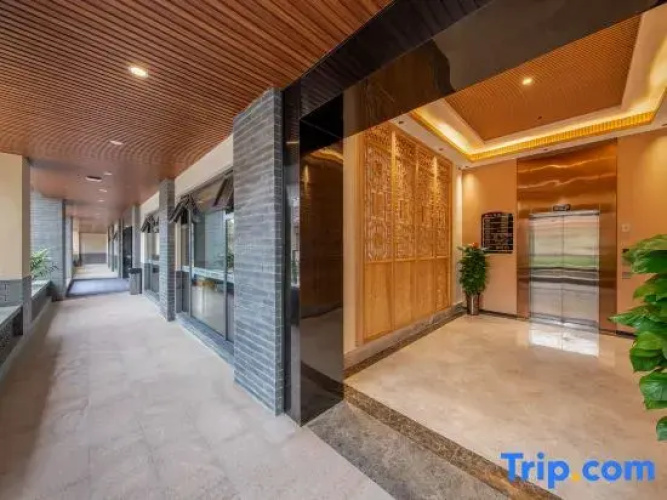 Gulan·Chiminglixiang Hotel