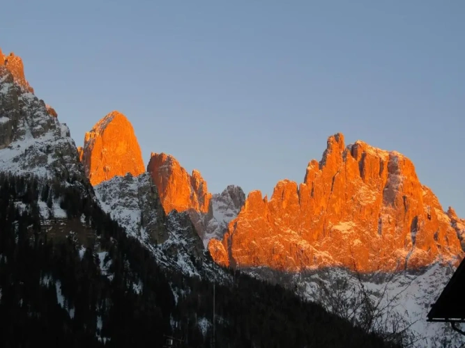 Standard Double room with mountain view