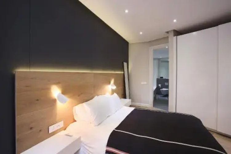 005 Marina Apartment