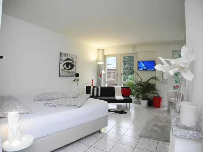 Premier Studio
