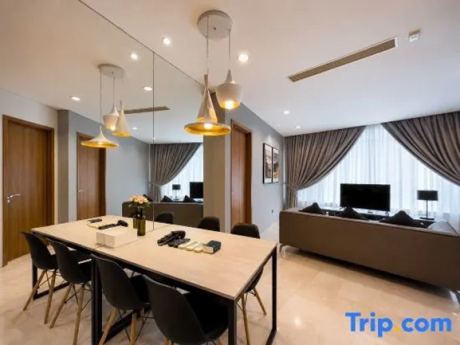 3 Bedrooms Premium Sextuple Apartment